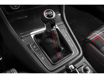 2015 Volkswagen Golf GTI 2.0T S