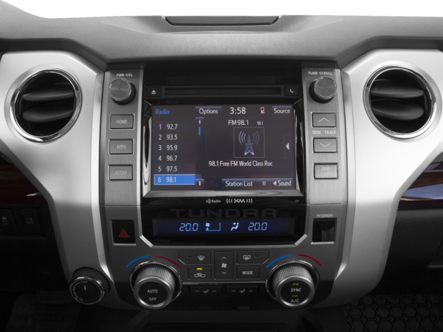 2016 Toyota Tundra Limited CrewMax photo 3