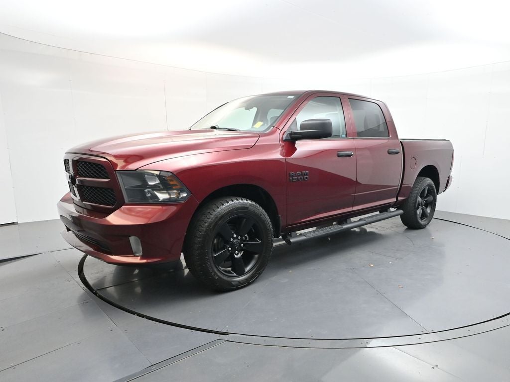 2018 RAM 1500 Express 4x4 Crew Cab 5'7's photo