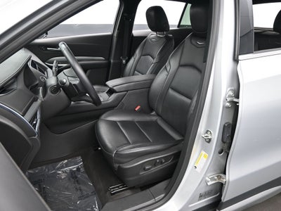 2022 Cadillac XT4 Premium Luxury