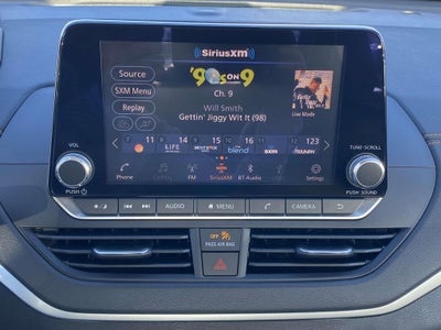 2022 Nissan Altima 2.5 SR