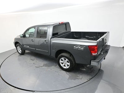 2010 Nissan Titan SE