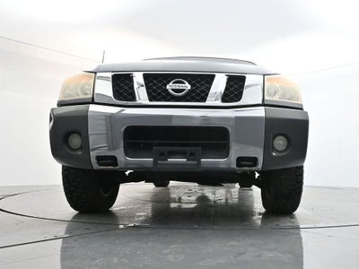 2010 Nissan Titan SE