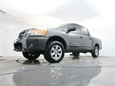 2010 Nissan Titan SE