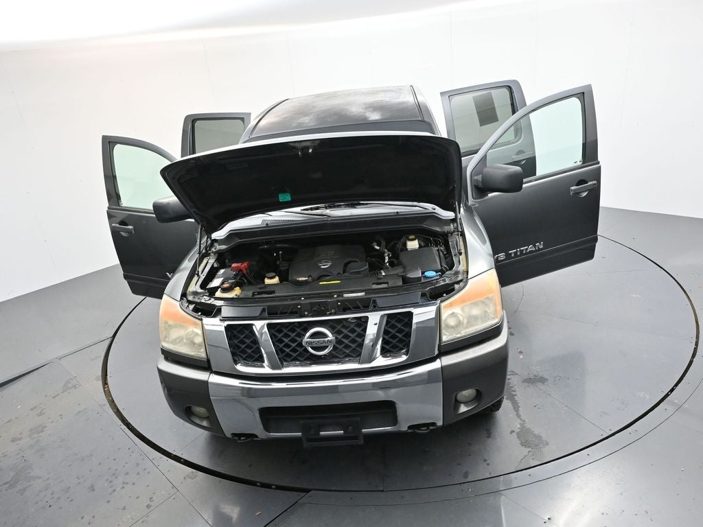 2010 Nissan Titan SE