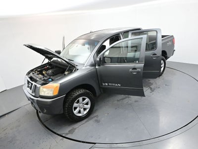2010 Nissan Titan SE