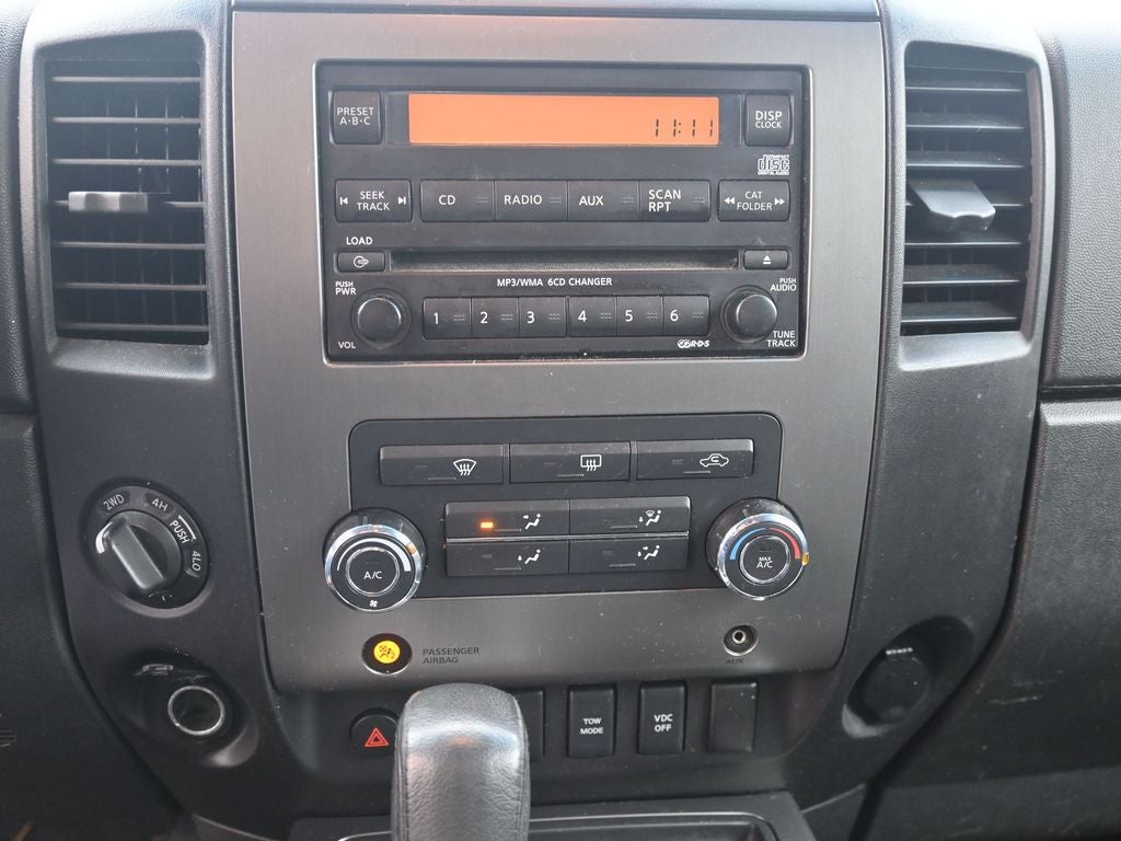 2010 Nissan Titan SE