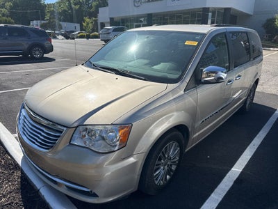 2014 Chrysler Town & Country Touring-L
