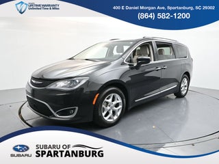 2017 Chrysler Pacifica Touring L Plus