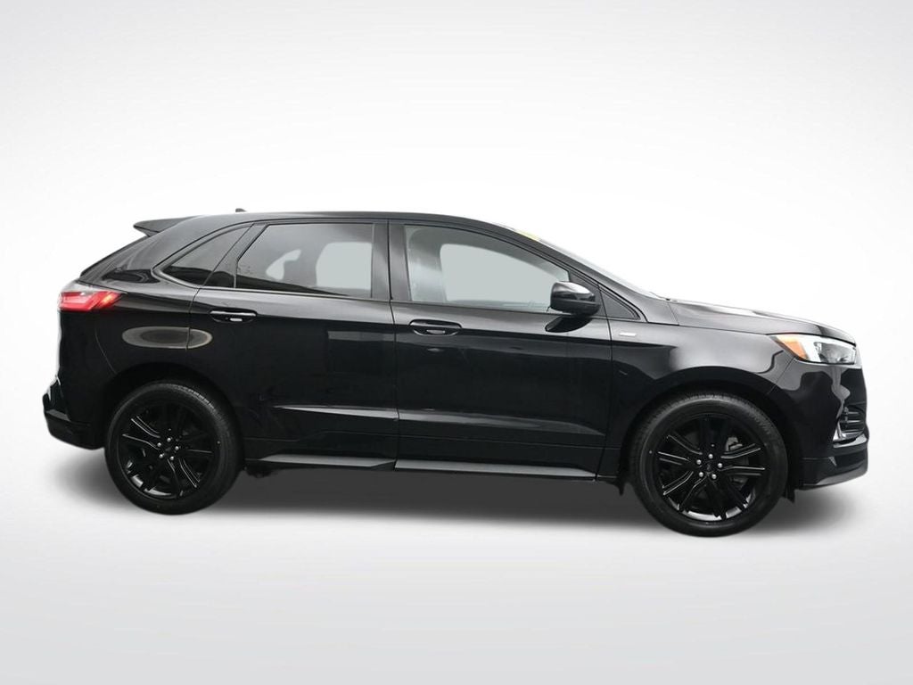 2022 Ford Edge ST Line