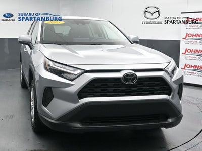 2025 Toyota RAV4 LE