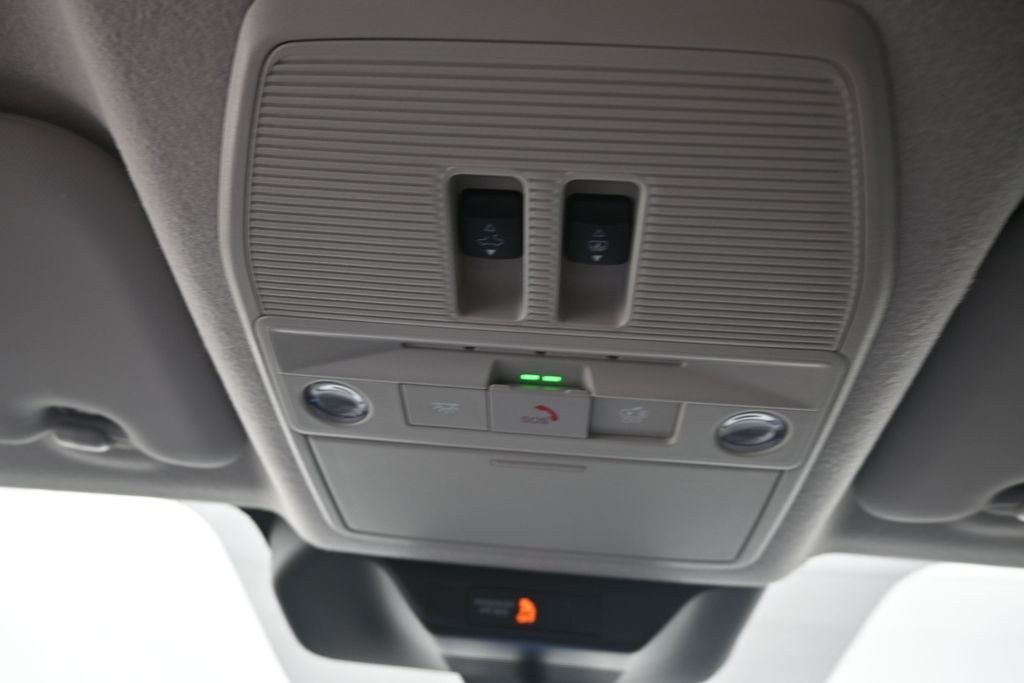 2026 Nissan Kicks SR Premium Pkg