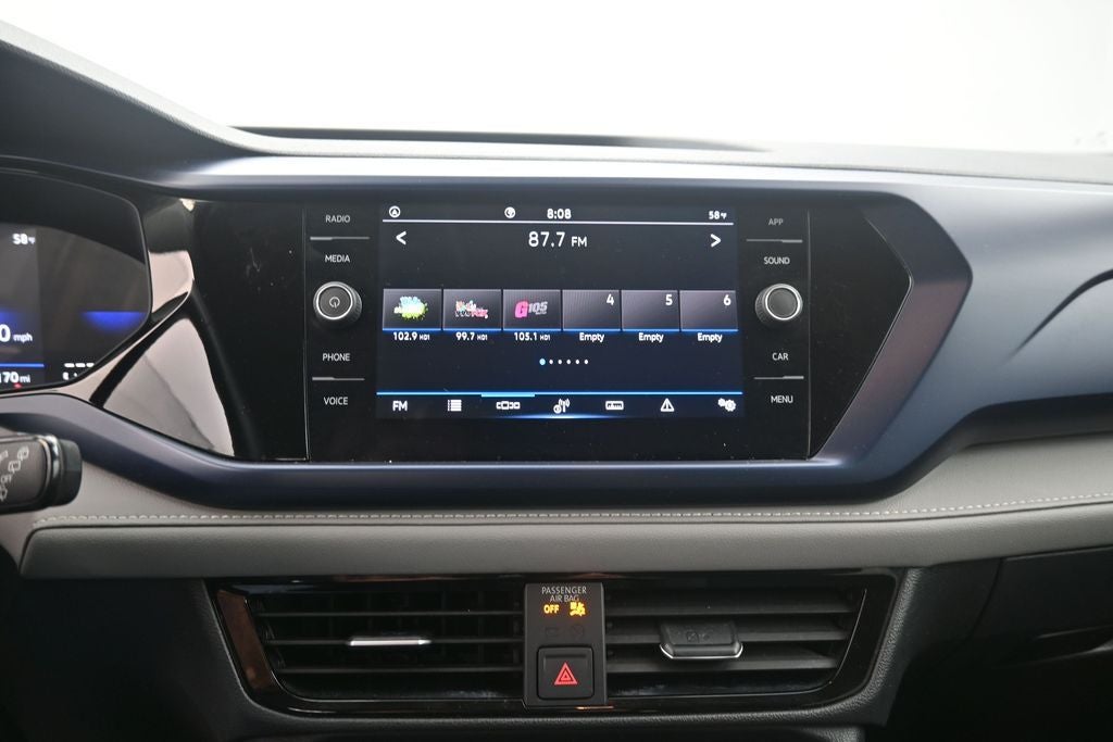 2024 Volkswagen Taos 1.5T SE