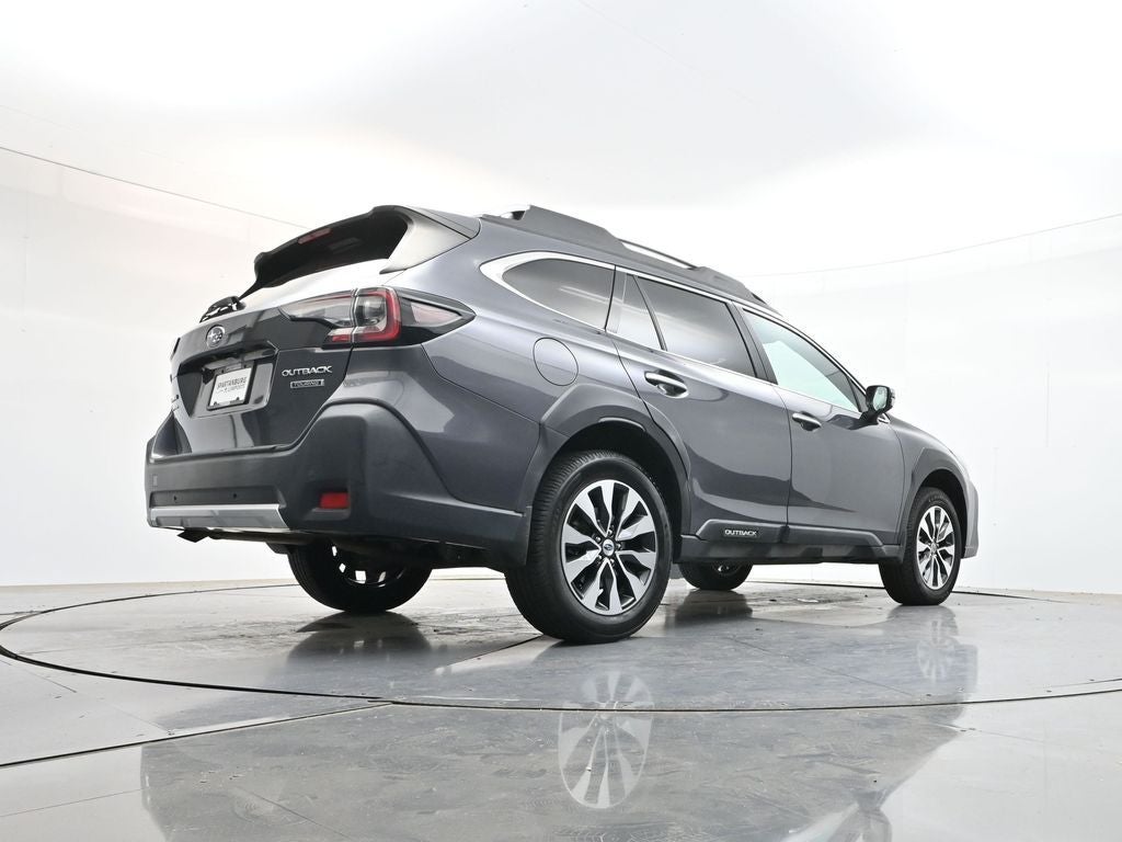 2023 Subaru Outback Touring