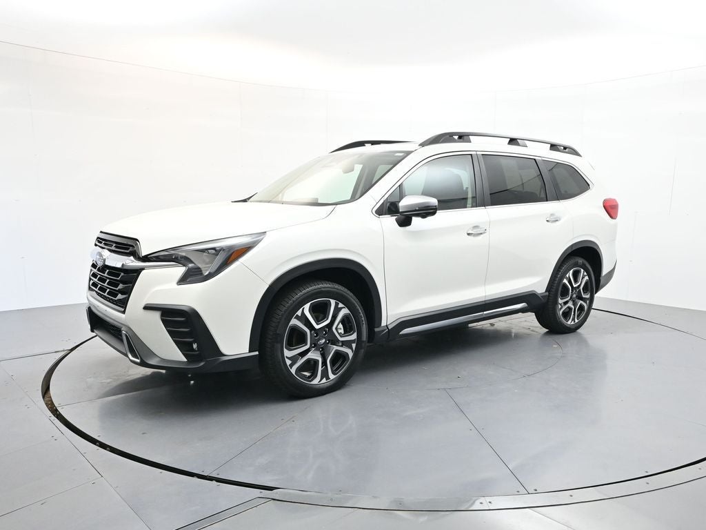 2023 Subaru Ascent Touring's photo