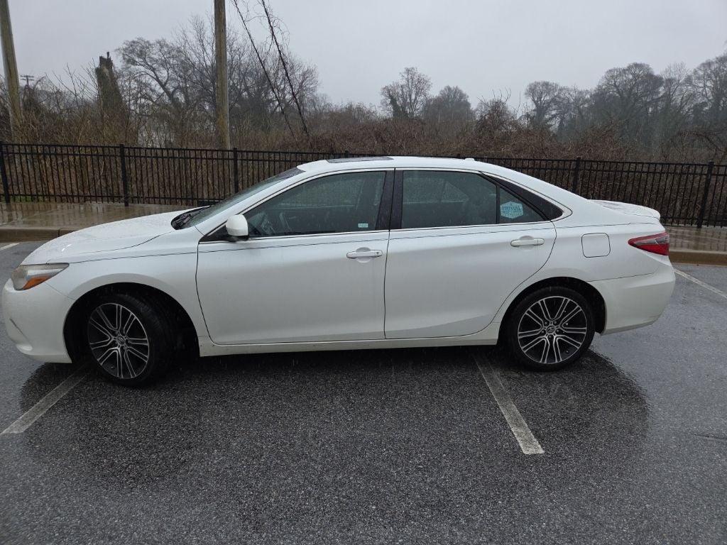 2016 Toyota Camry SE