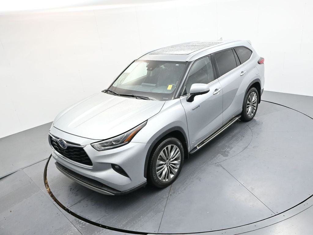 2020 Toyota Highlander Hybrid Platinum