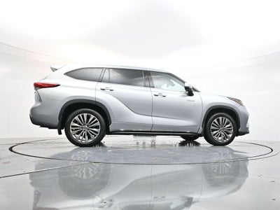 2020 Toyota Highlander Hybrid Platinum