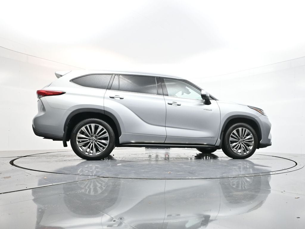 2020 Toyota Highlander Hybrid Platinum