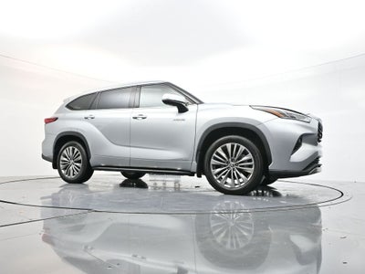 2020 Toyota Highlander Hybrid Platinum