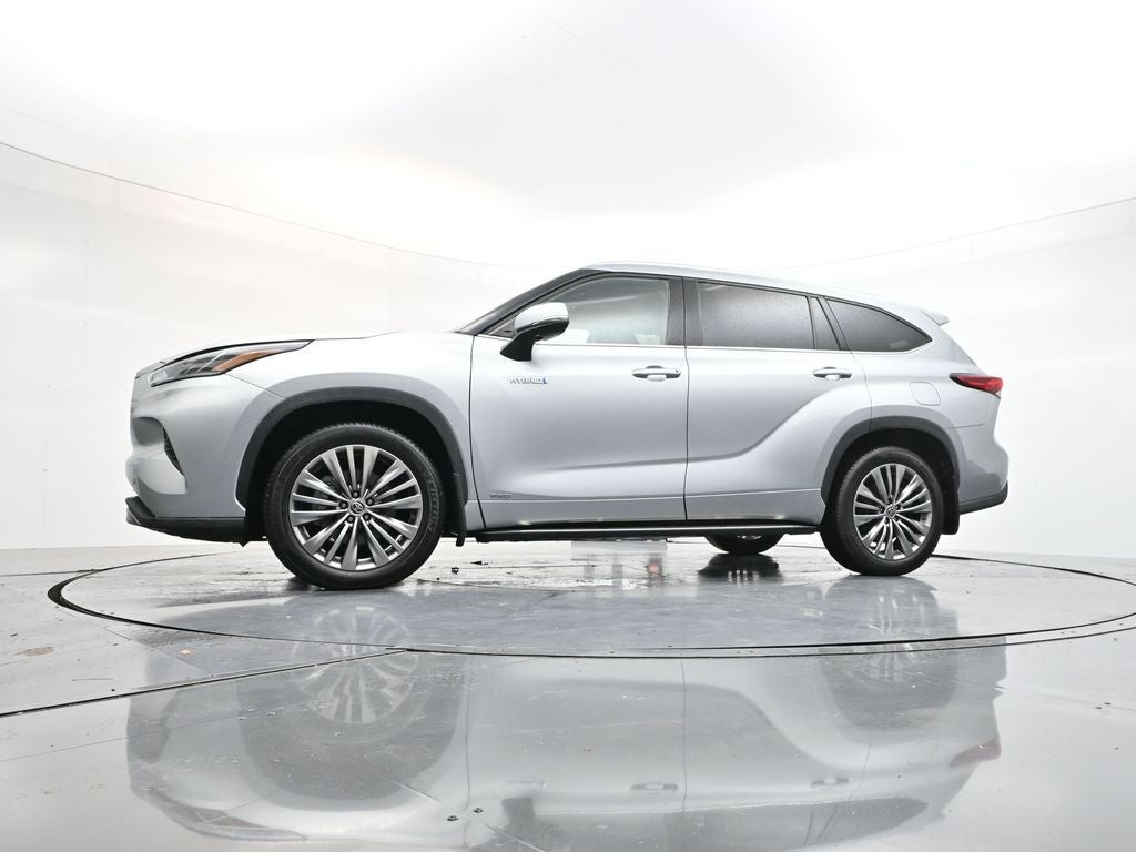 2020 Toyota Highlander Hybrid Platinum