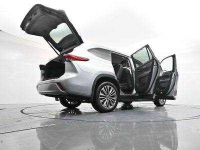 2020 Toyota Highlander Hybrid Platinum