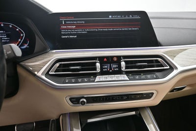 2022 BMW X7 M50i