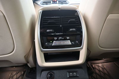 2022 BMW X7 M50i