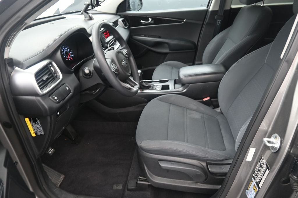 2017 Kia Sorento L
