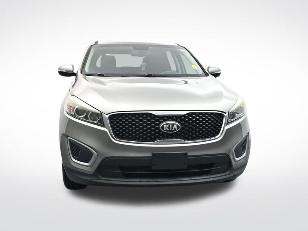 Used 2017 Kia Sorento L with VIN 5XYPG4A3XHG221587 for sale in Spartanburg, SC