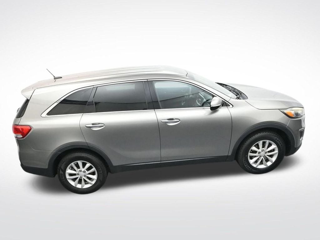 2017 Kia Sorento L