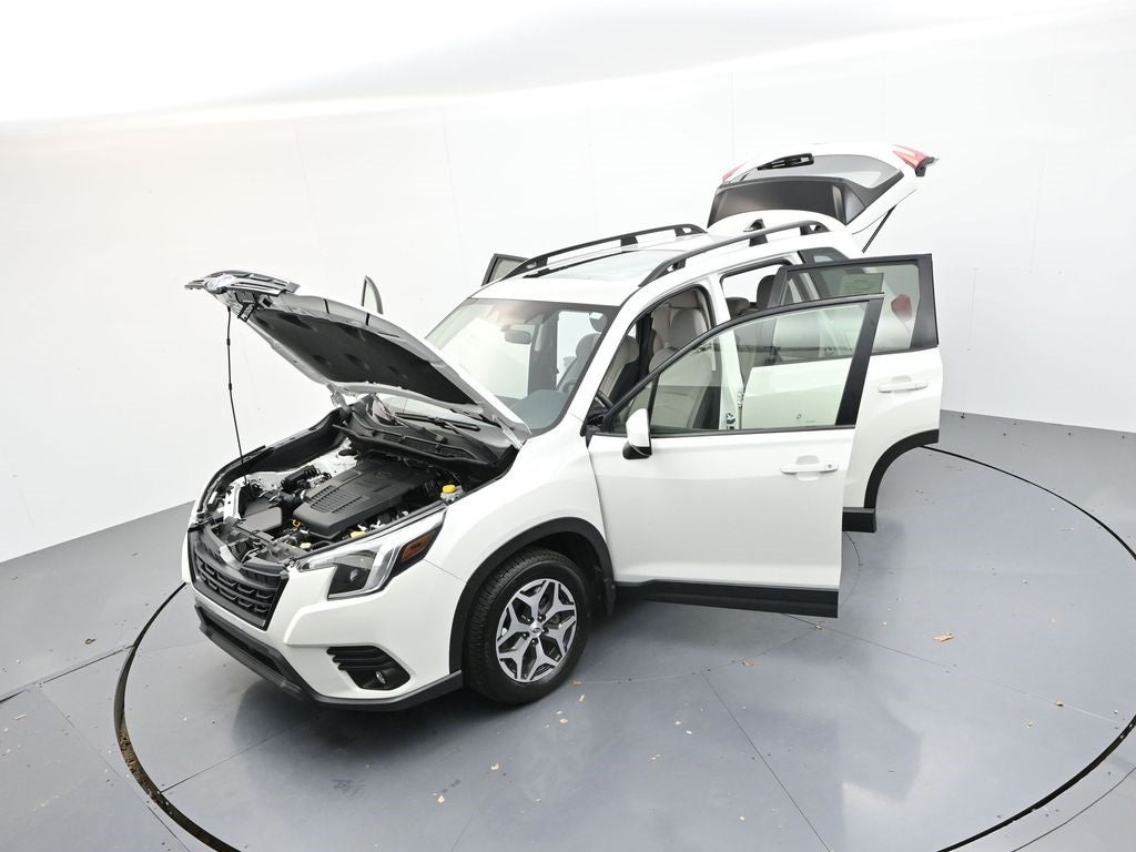 2024 Subaru Forester Premium