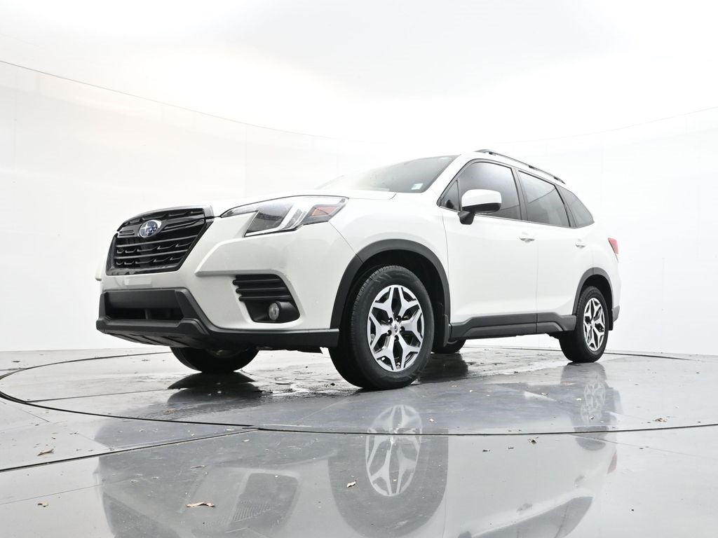 2023 Subaru Forester Premium