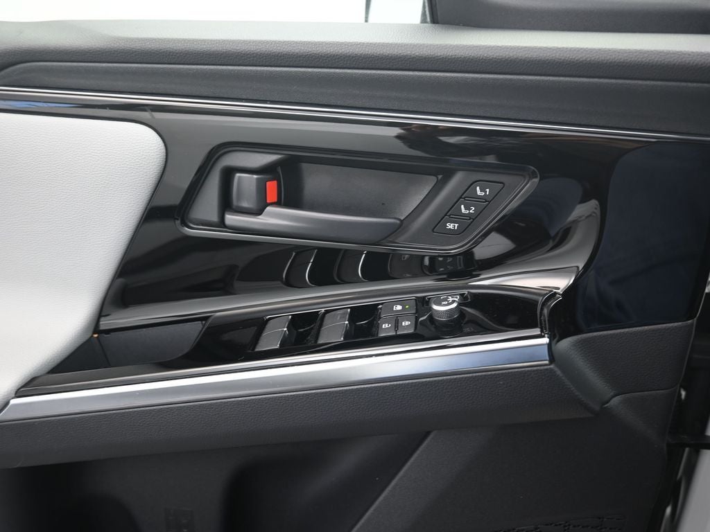 2023 Subaru Solterra Limited