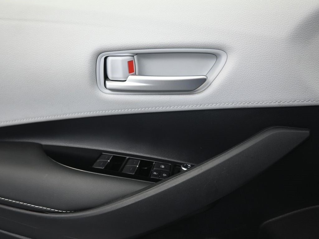 2021 Toyota Corolla Hatchback SE