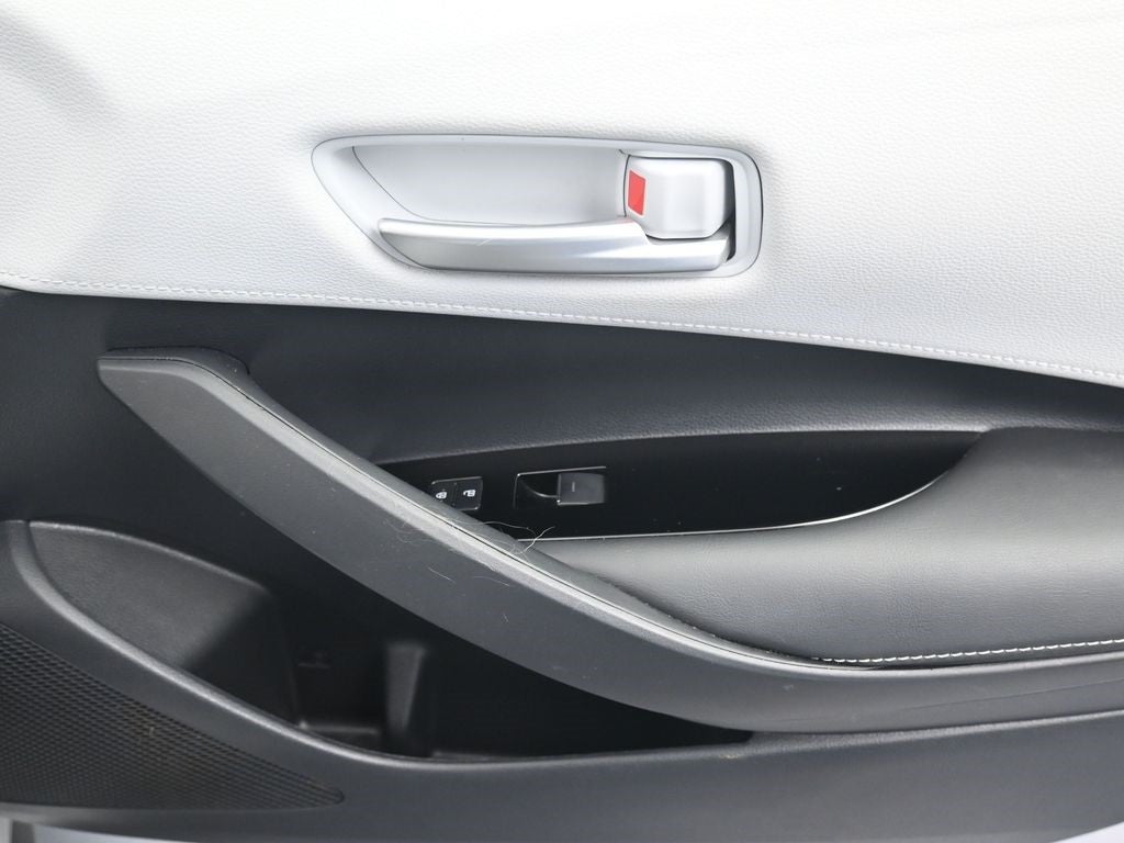 2021 Toyota Corolla Hatchback SE