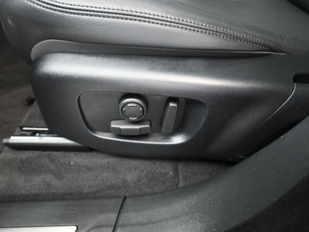 2024 Land Rover Range Rover Velar Dynamic SE