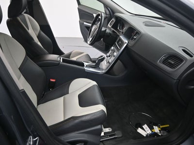 2017 Volvo S60 Cross Country T5