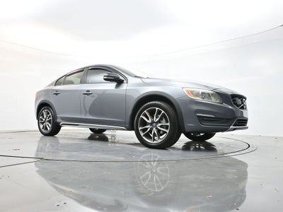 2017 Volvo S60 Cross Country T5