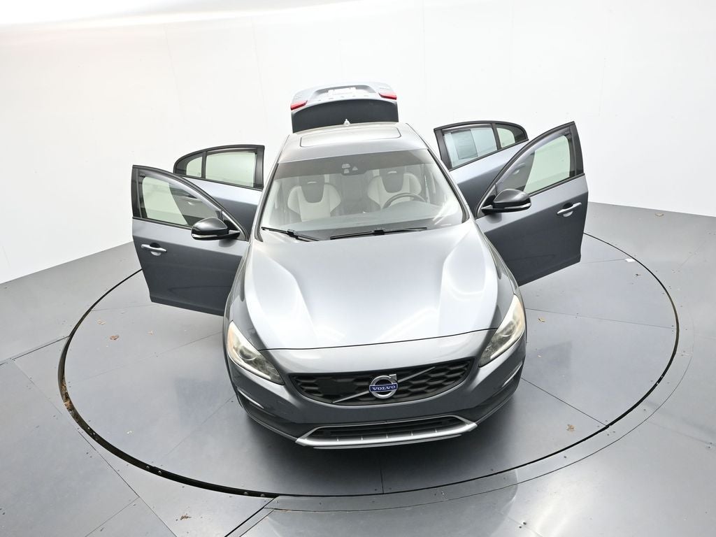 2017 Volvo S60 Cross Country T5