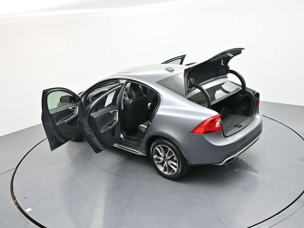 2017 Volvo S60 Cross Country T5