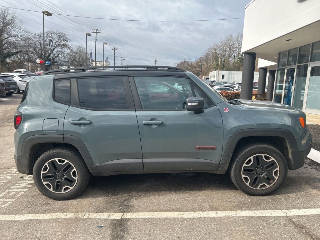 2016 Jeep Renegade Trailhawk