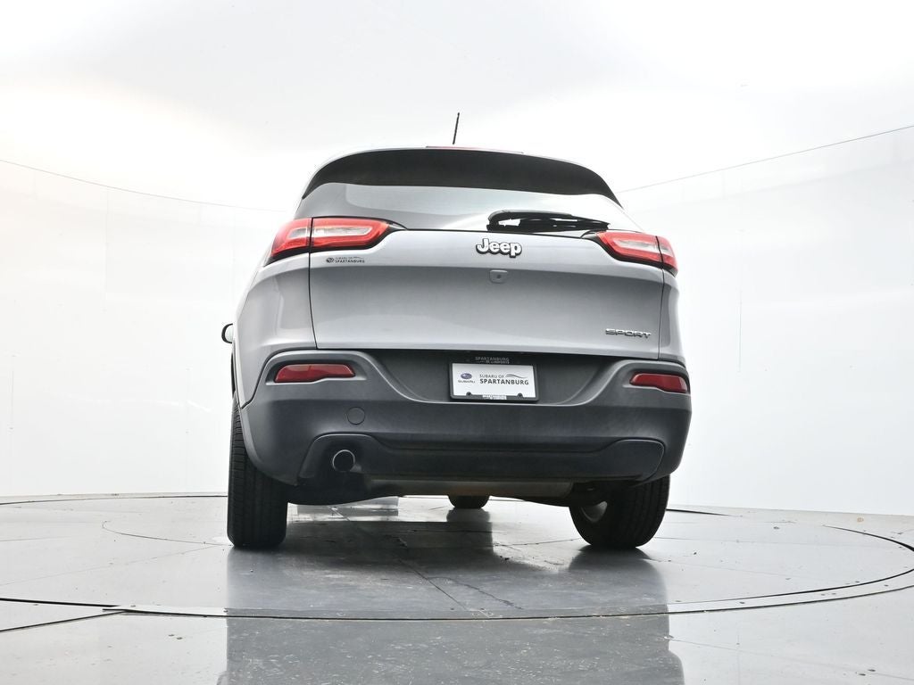 2015 Jeep Cherokee Sport