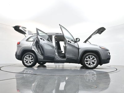 2015 Jeep Cherokee Sport