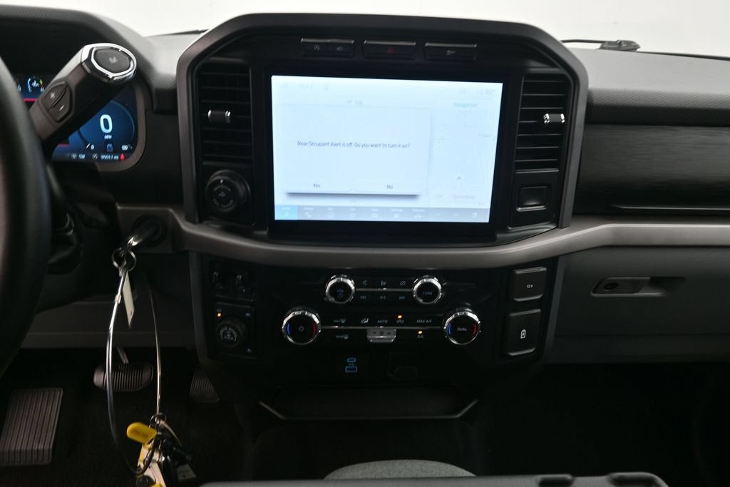 2024 Ford F-150 XLT ROUGH COUNTRY LIFT !!
