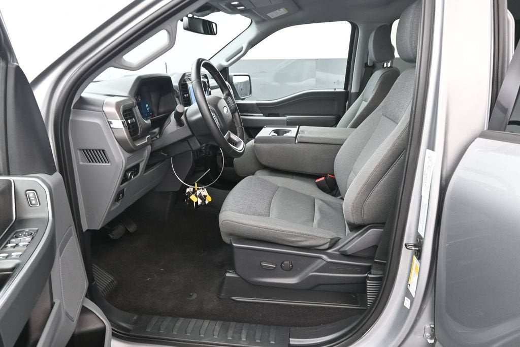 2024 Ford F-150 XLT ROUGH COUNTRY LIFT !!