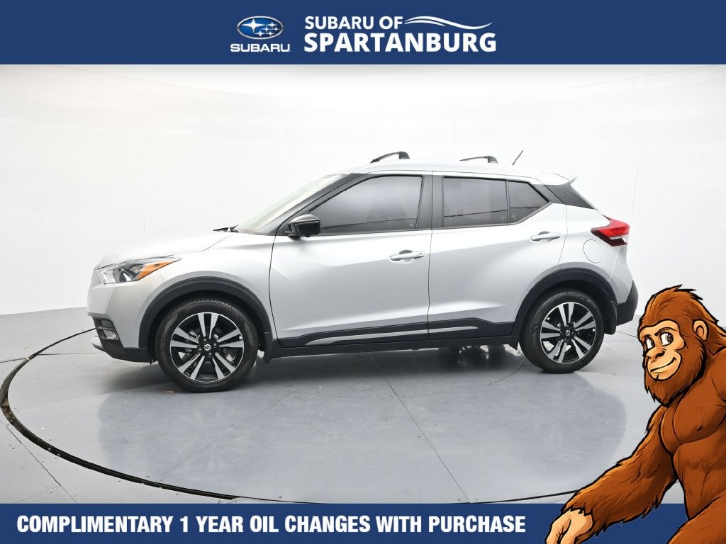 2019 Nissan Kicks SR