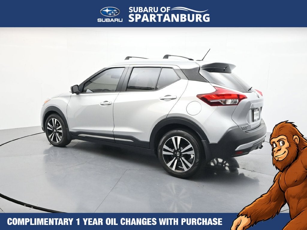 2019 Nissan Kicks SR