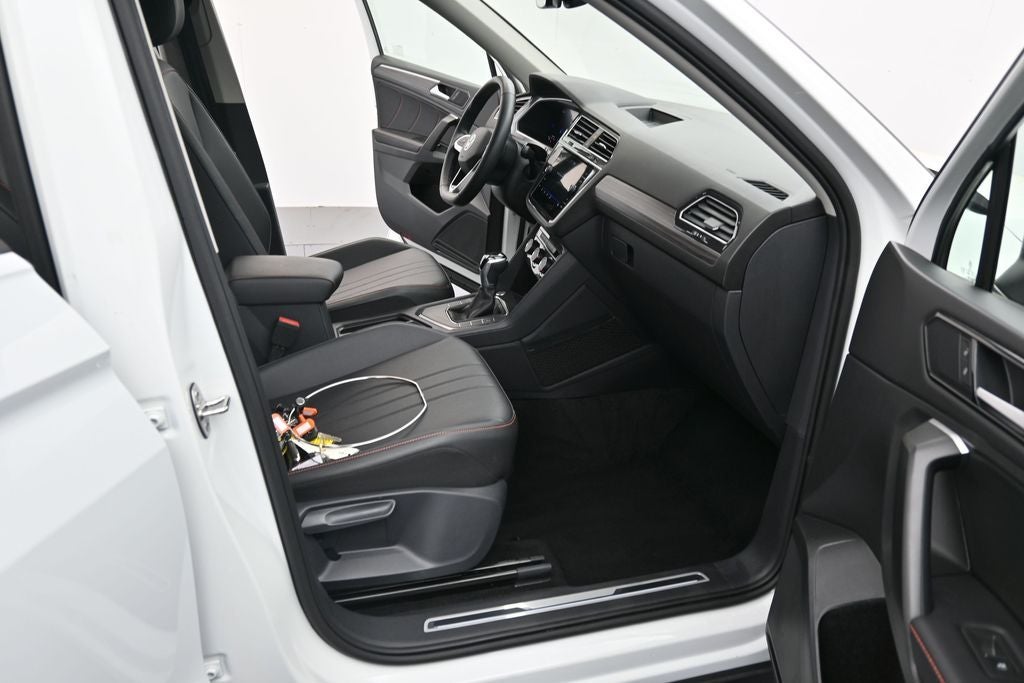 2024 Volkswagen Tiguan 2.0T Wolfsburg Edition