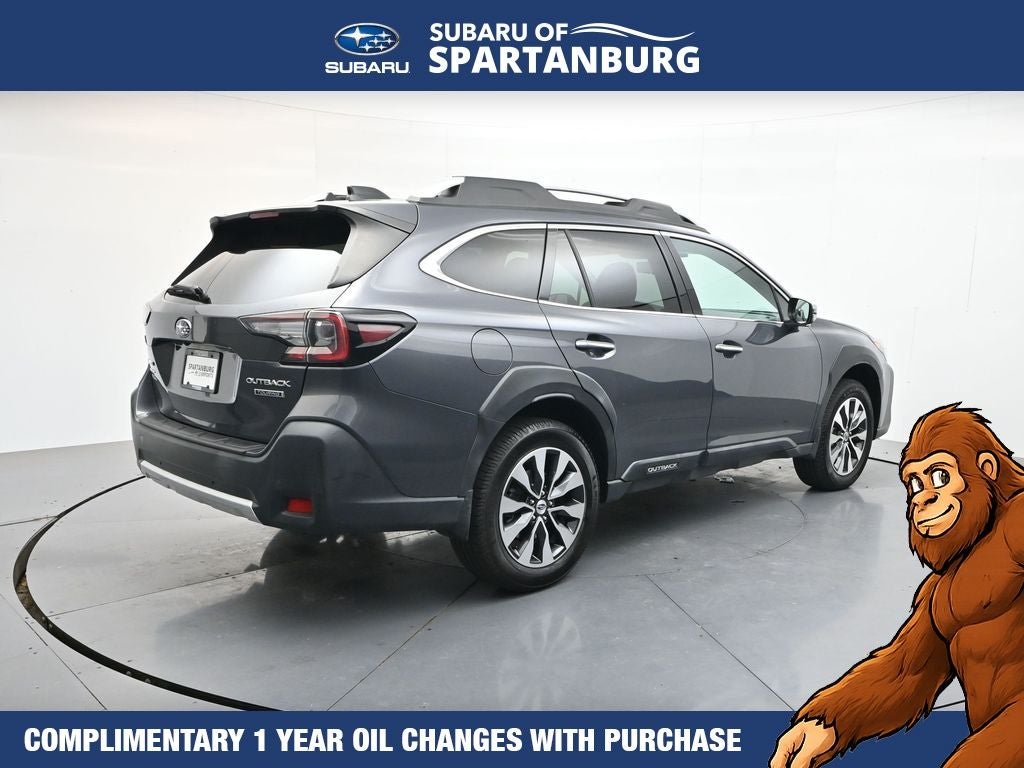 2023 Subaru Outback Touring